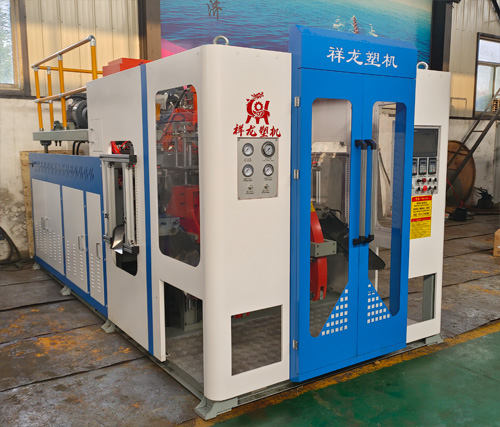 18、全自動(dòng)75高阻隔吹塑機(jī)1.jpg